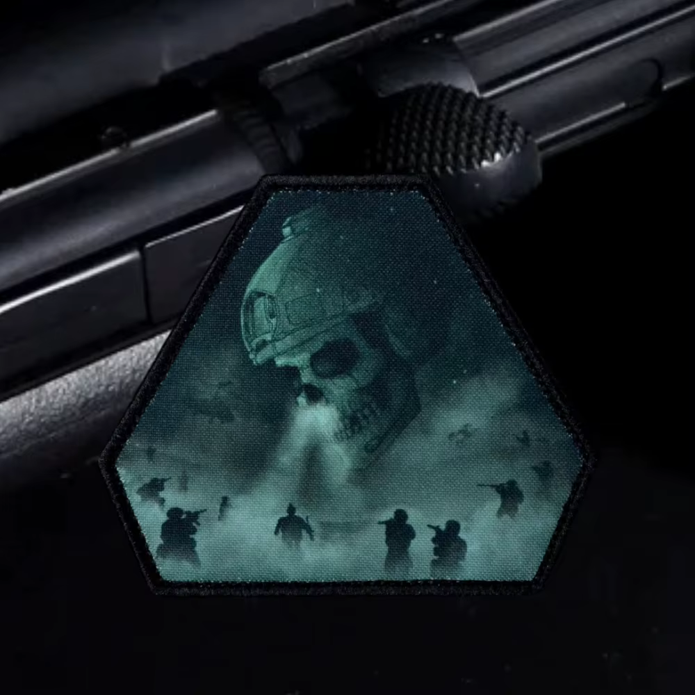 Parche calavera táctica velcro – Insignia militar para chaleco y mochila - imagen 5