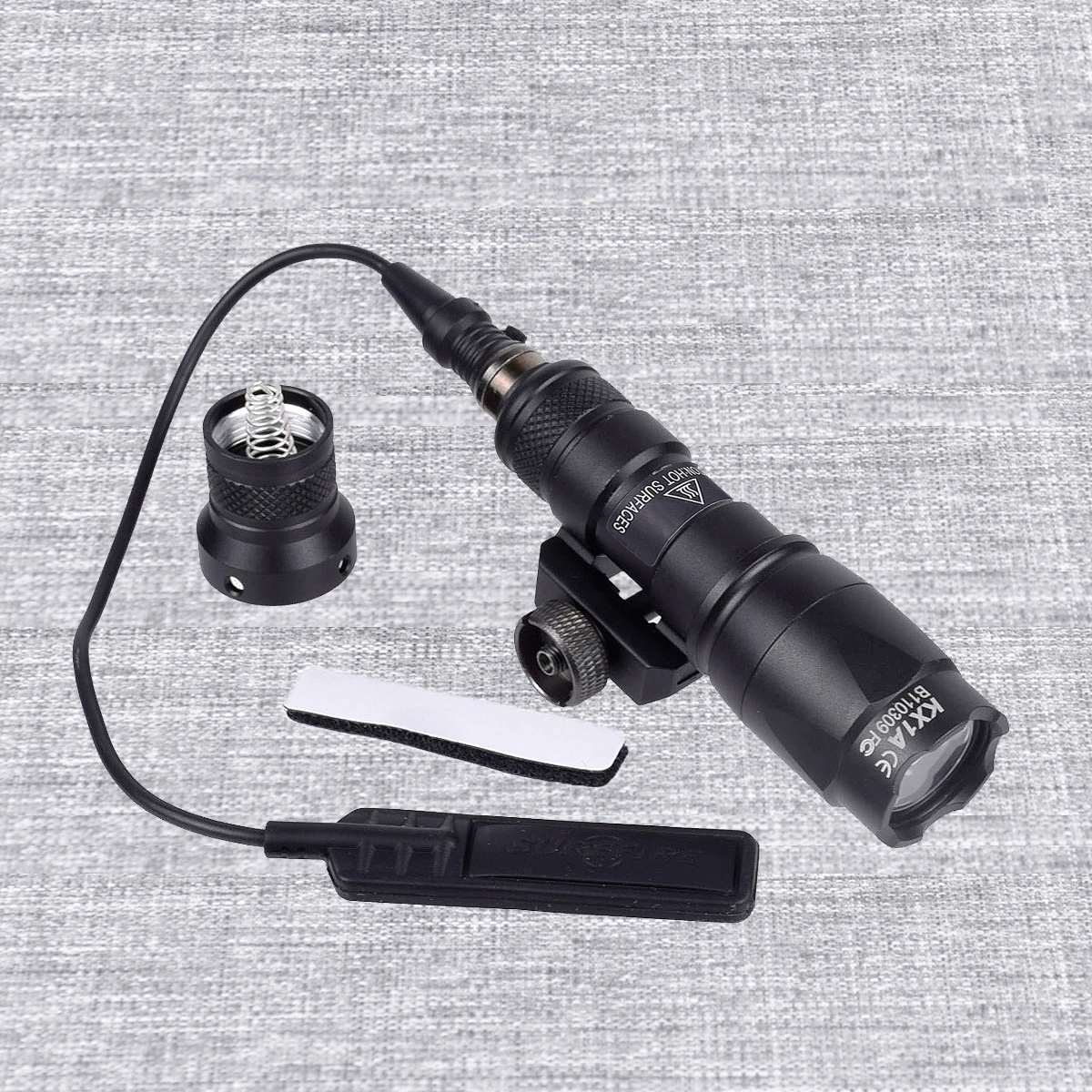 SureFire M600 linterna LED táctica para riel Picatinny 20mm