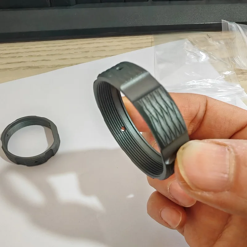 Visor nocturno PVS-14 objetivo externo tipo D gris con anillo fijación