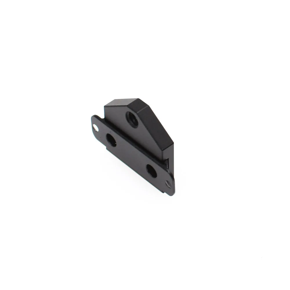 Adaptador instalado en dispositivo de visión nocturna