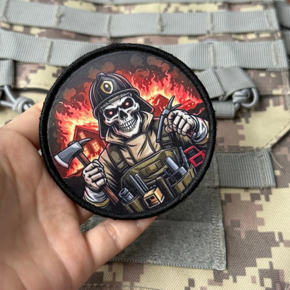 Parche táctico de bombero con calavera y cierre de velcro - imagen 5