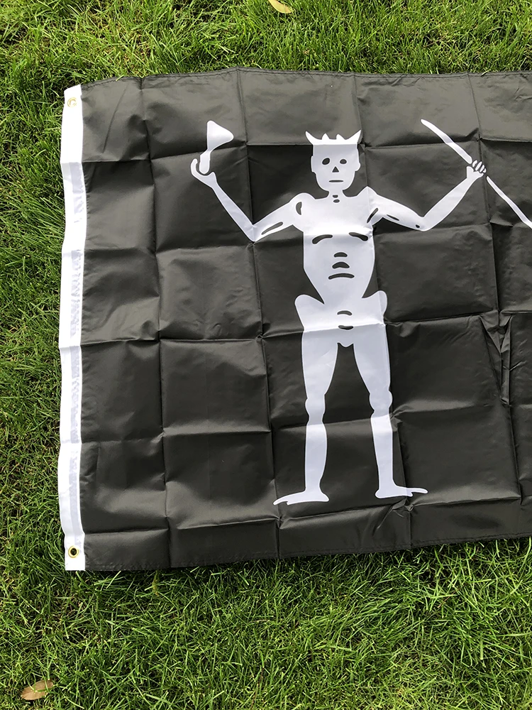 Bandera pirata Edward Teach con calavera negra para exterior - imagen 3
