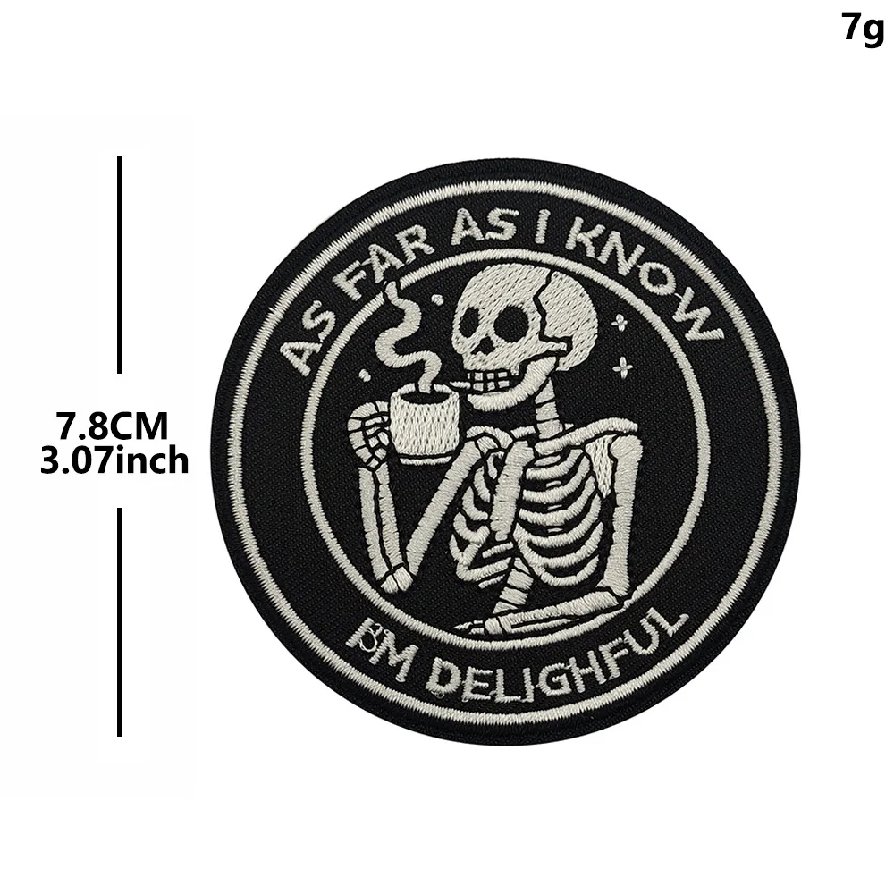 Parche bordado táctico calavera punk café con gancho y presilla - imagen 4