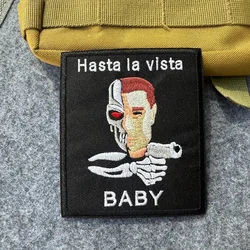 Parche táctico bordado media calavera con velcro chaqueta y mochila