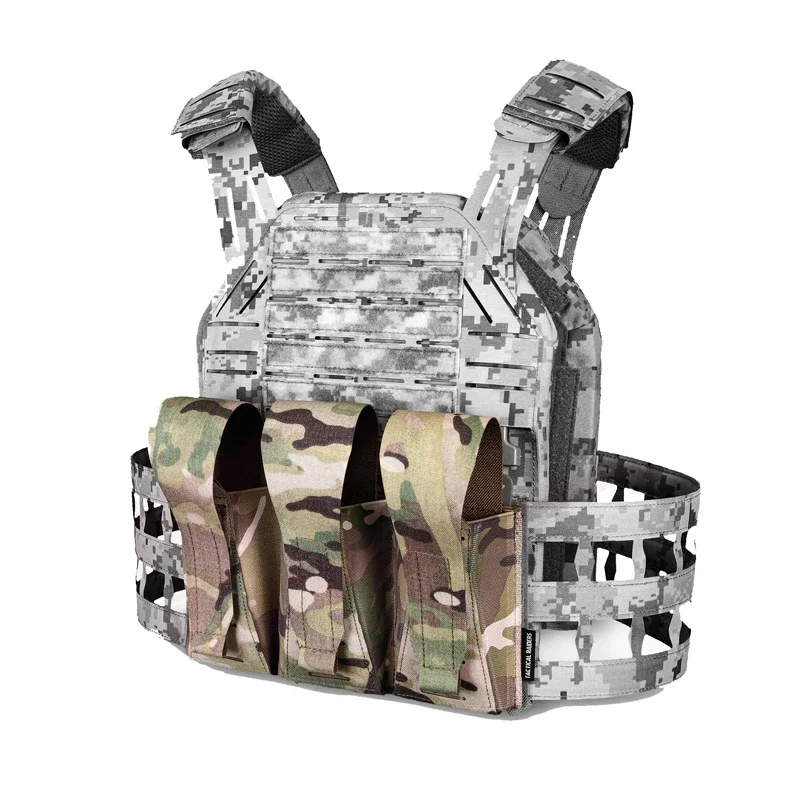 Detalle de la compatibilidad con MOLLE en el conjunto