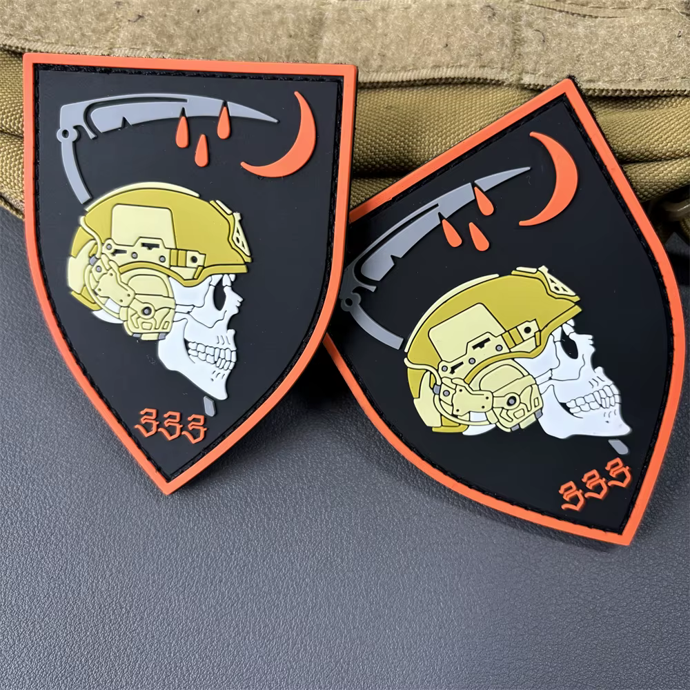 Parche táctico PVC esqueleto ruso con velcro para casco militar