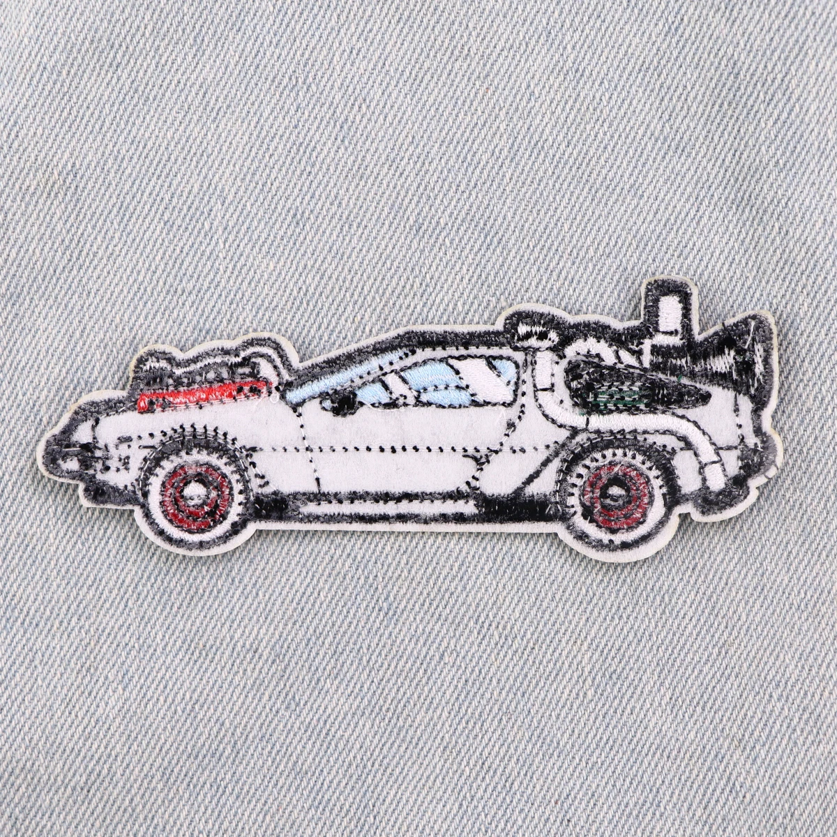Parche termoadesivo Regreso al Futuro bordado – Ropa y mochilas - imagen 4