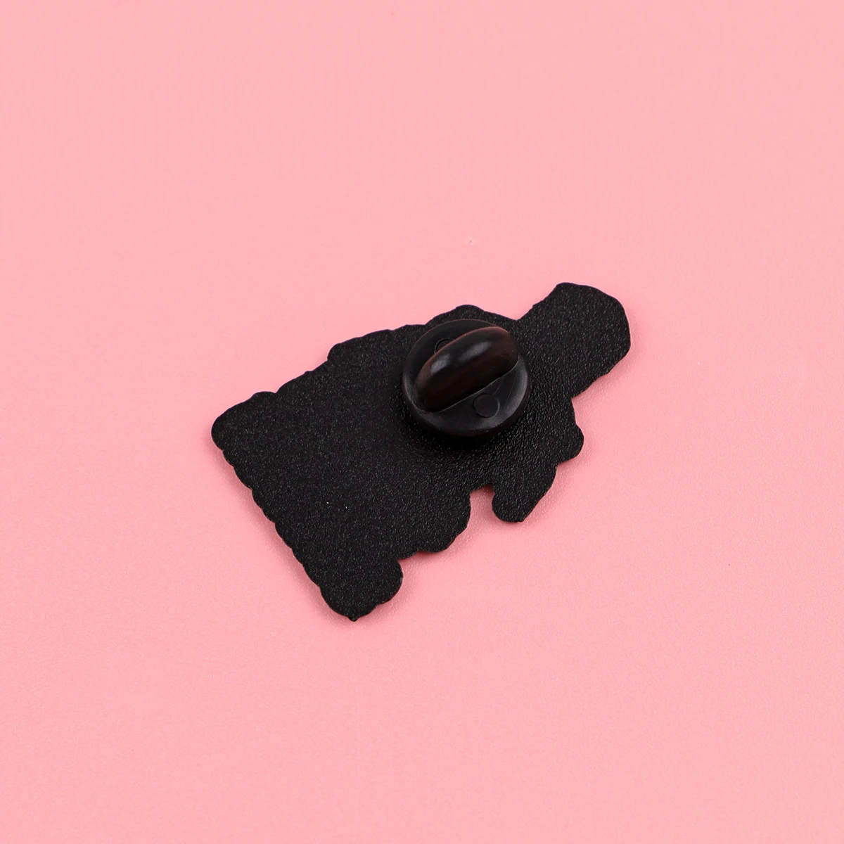 Pin esmaltado Caballero Negro – 'Tis But A Scratch' para mochila - imagen 4