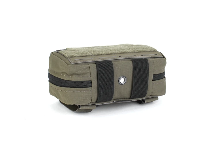 Uso de la bolsa en entorno de bosque y campo