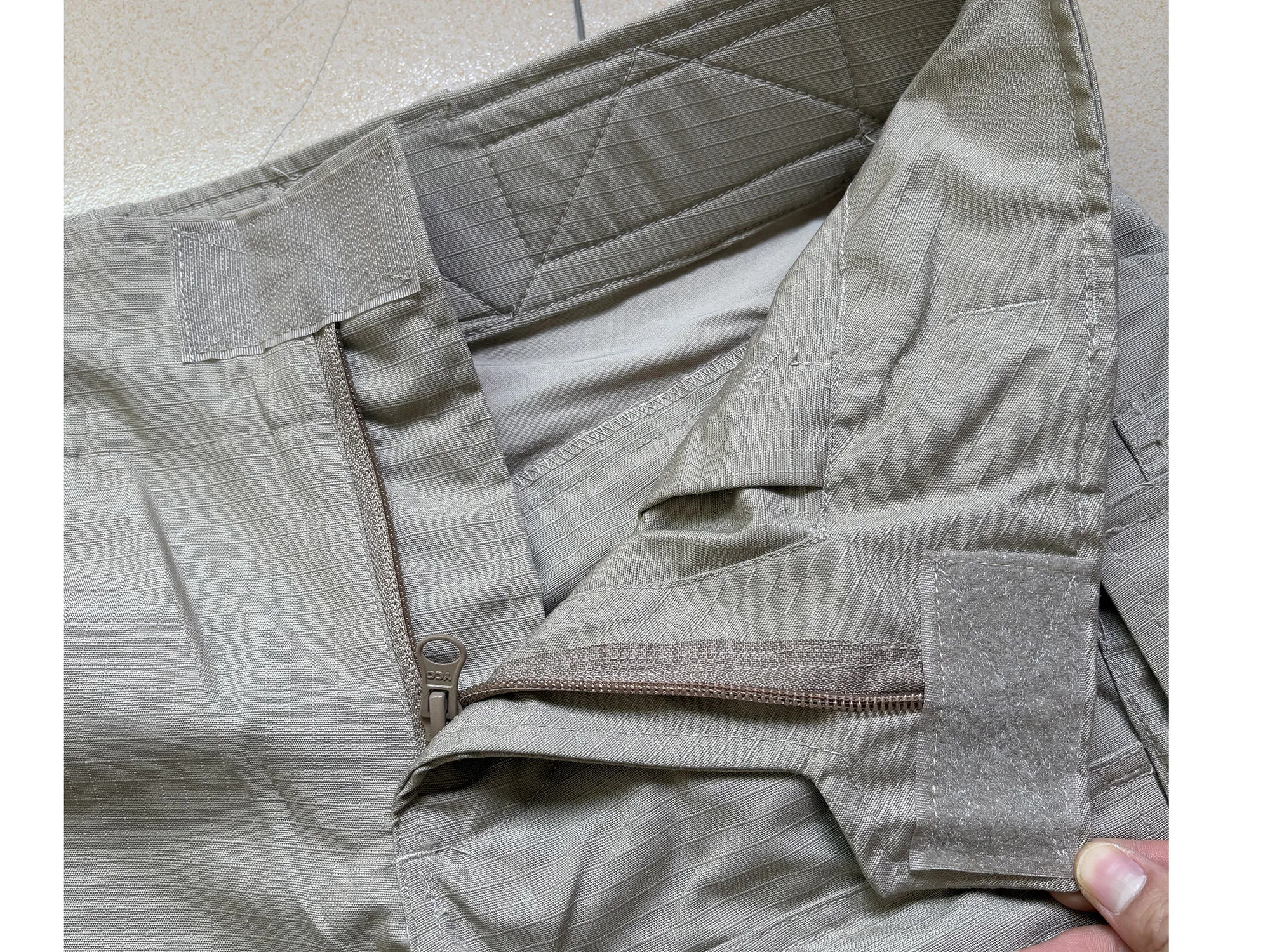 Pantalones tácticos GEN3 de combate caqui para caza y trabajo - imagen 4