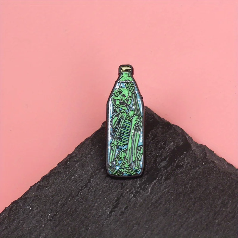 Broche esmaltado calavera humor oscuro pin para chaqueta táctica - imagen 3
