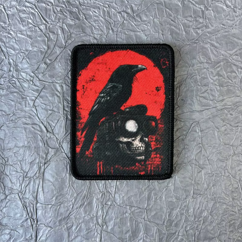 Parche calavera cuervo táctico – Velcro para equipamiento militar - imagen 2