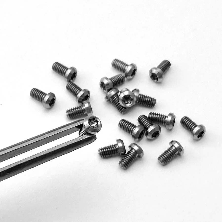 Tornillos Titanio T8 Torx M3 para Mangos Cuchillo Plegable - imagen 3