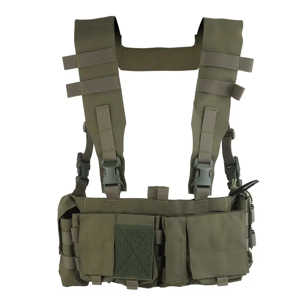 UW Chaleco táctico airsoft con cargadores, soporte radio y EDC médico