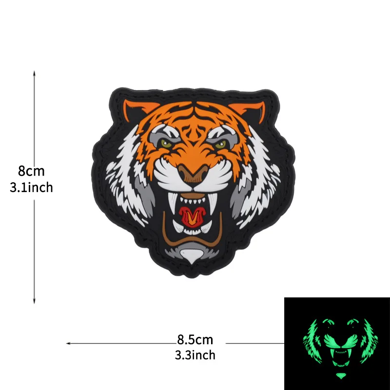 Parches tácticos de lobo en PVC
