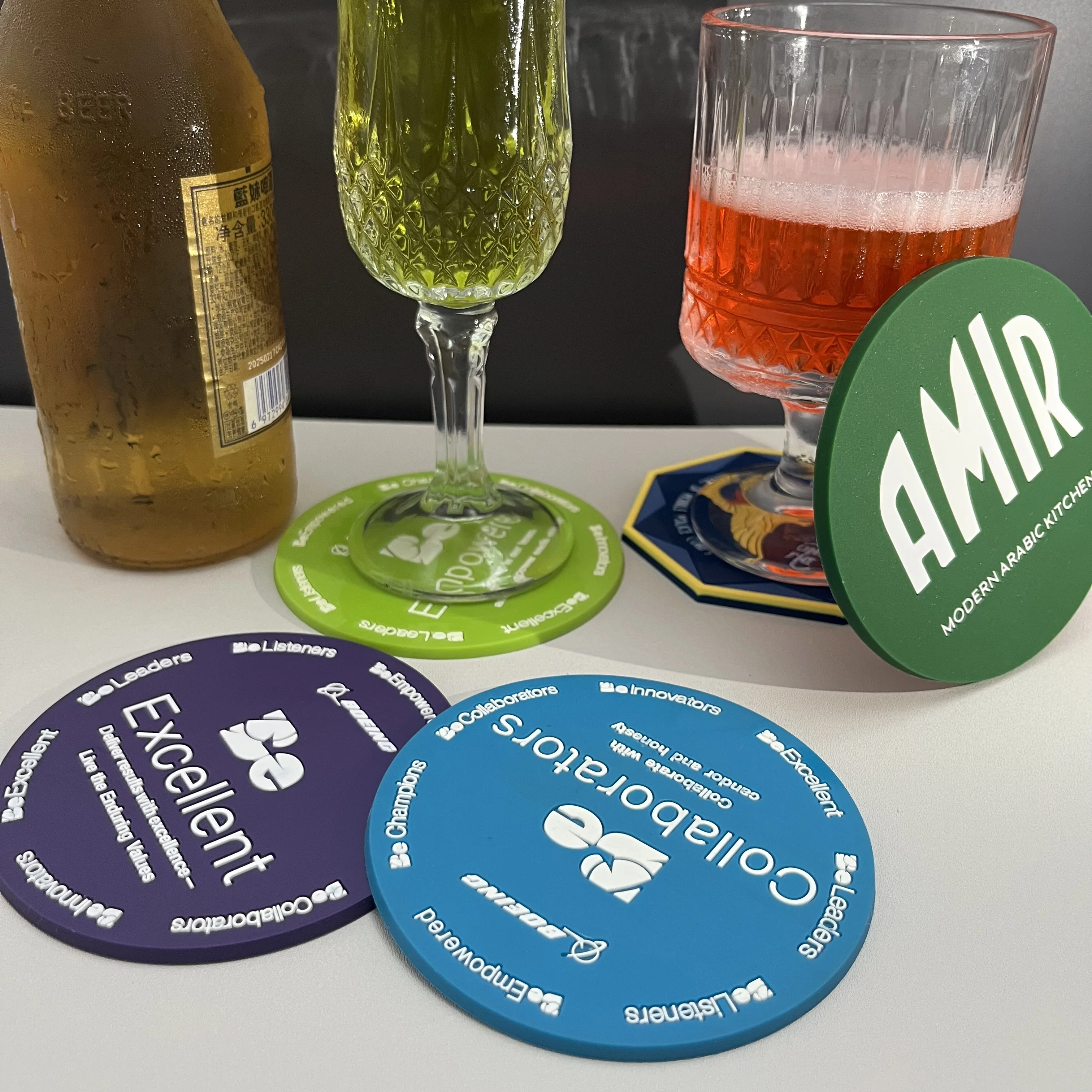 Posavasos redondo de silicona con logotipo personalizado - imagen 4