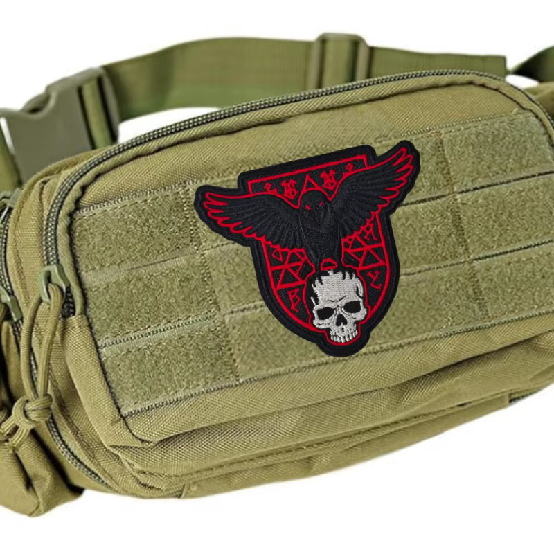 Parche táctico bordado esqueleto cuervo velcro para chaleco y mochila - imagen 2