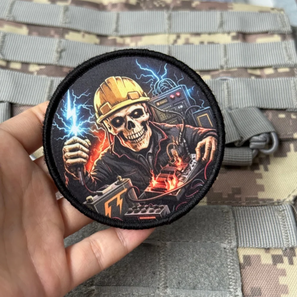 Parche táctico de calavera electricista con rayo y velcro - imagen 4