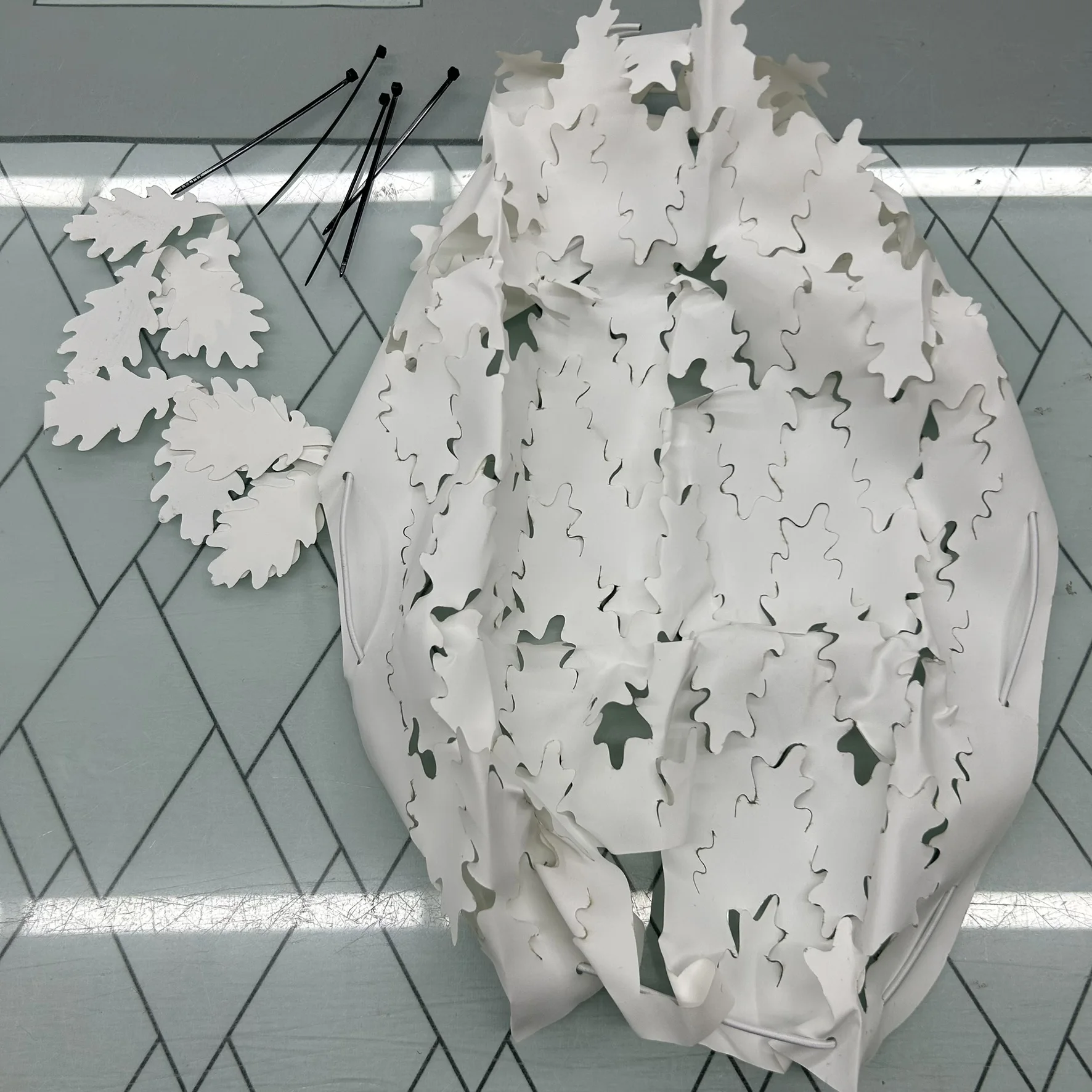 Funda táctica casco moldeado 3D ocultación rápida con cuerda