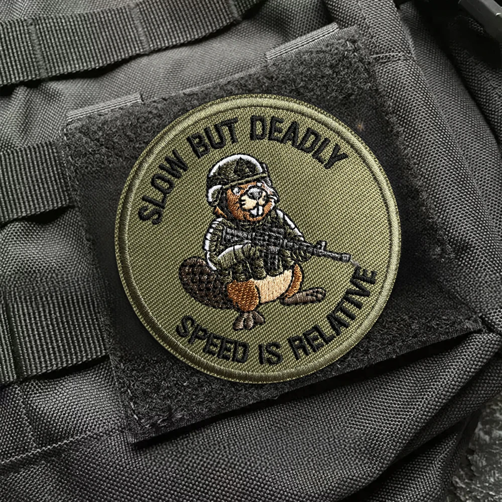 Parche táctico PVC Slow But Deadly Beaver con velcro para airsoft - imagen 4