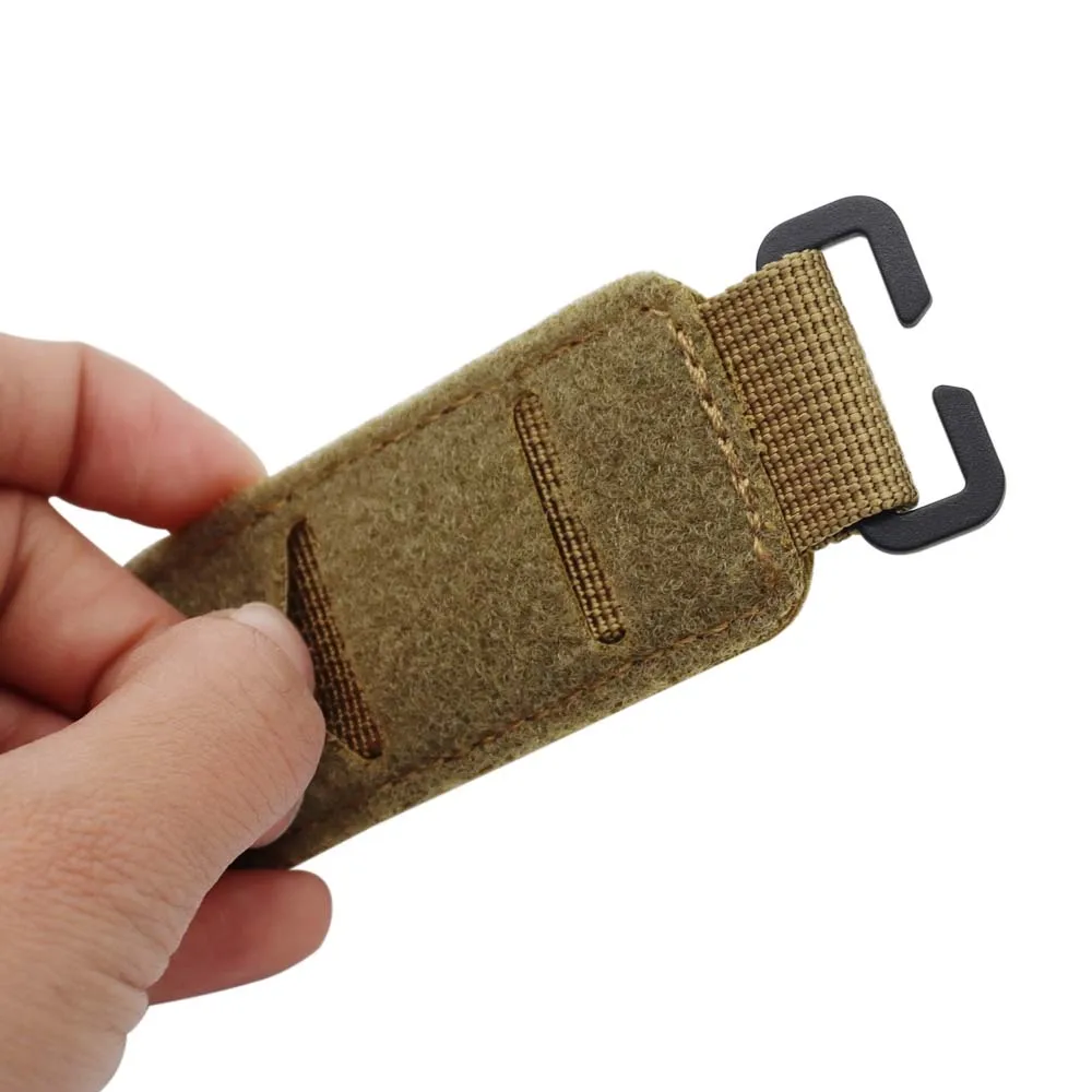 Panel MOLLE con Velcro y fijaciones tácticas para chaleco o mochila