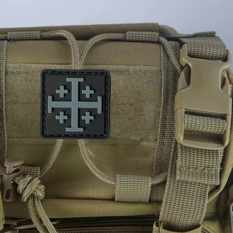 Parche táctico militar de PVC con acabado