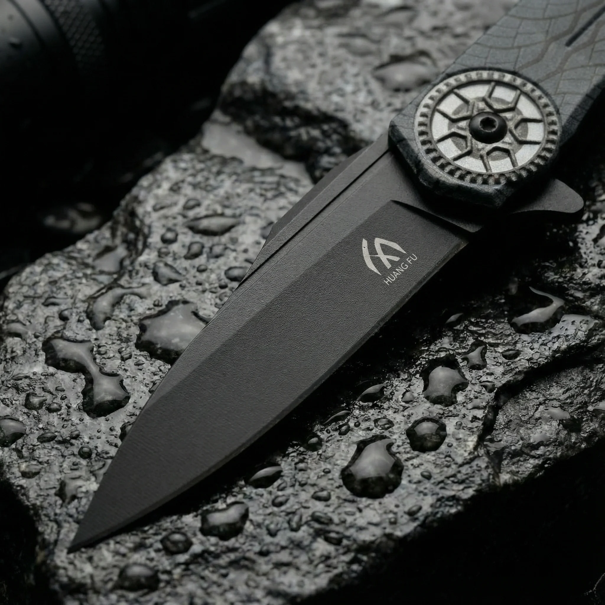 Cuchillo plegable táctico de acero con funda para senderismo