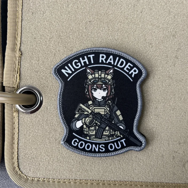 Parche táctico de moral NIGHT RAIDER GOONS OUT con velcro - imagen 3
