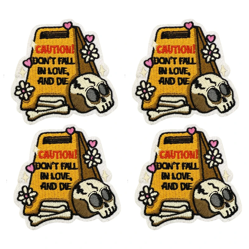 Parche bordado calavera – 10 unidades termoadhesivas para equipamiento - imagen 3