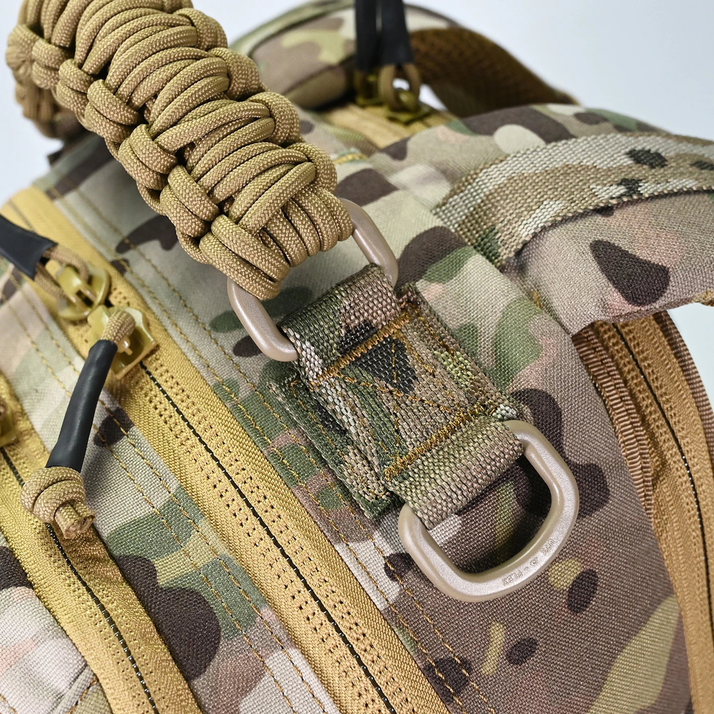 Mochila táctica MOLLE de nailon 500D con corte láser para EDC - imagen 2