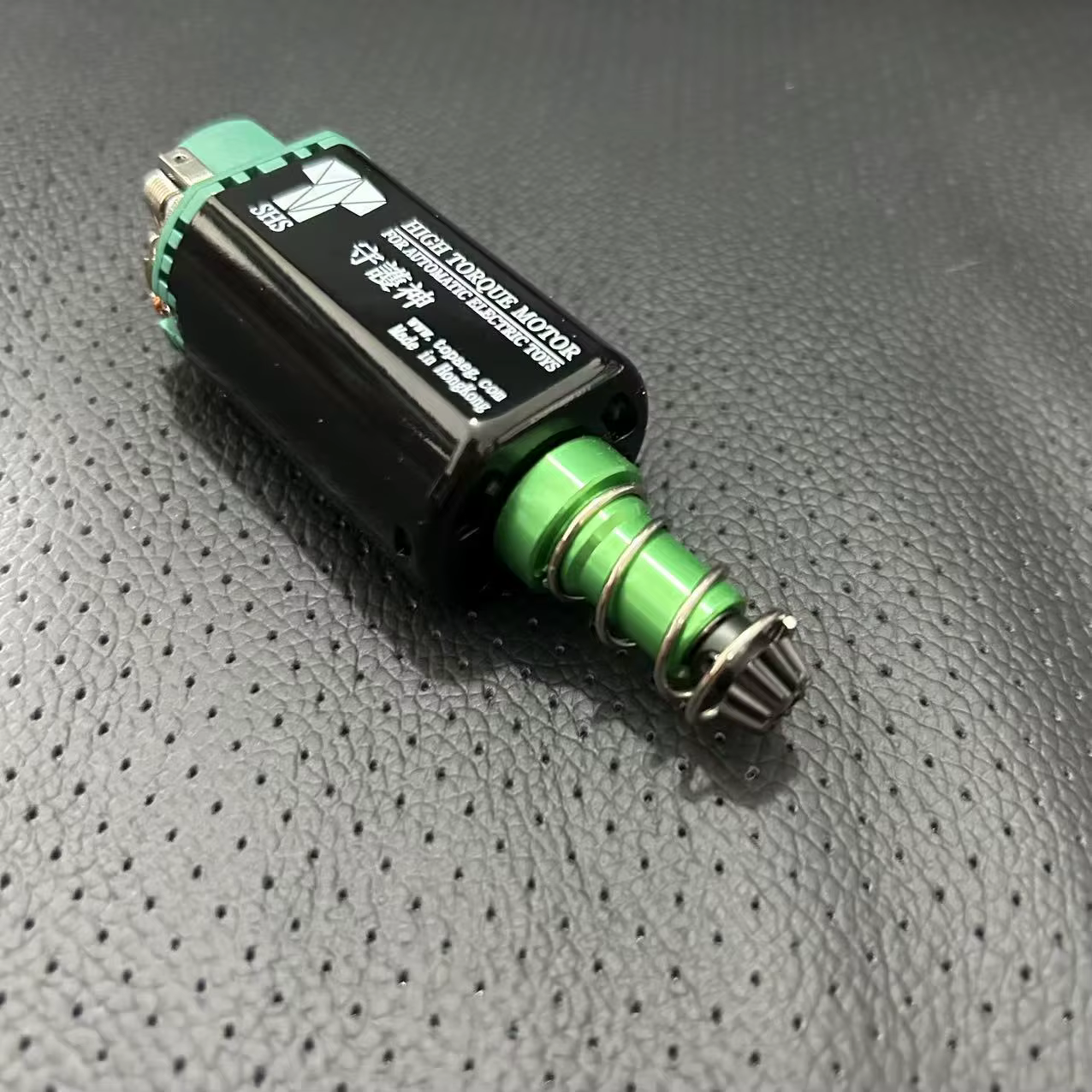 Especificaciones técnicas y compatibilidad del motor