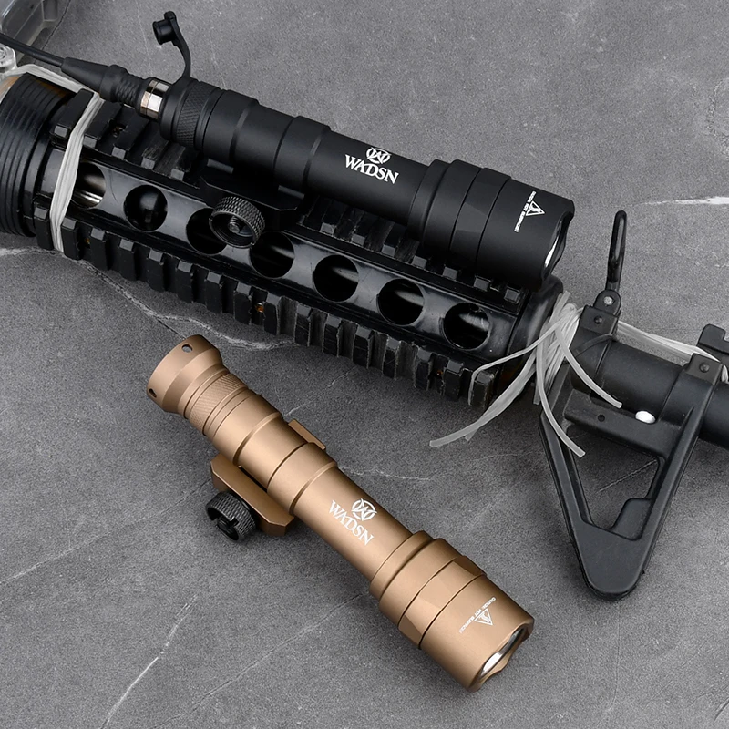 Linterna táctica WADSN M600U LED blanco metal CNC para airsoft - imagen 2