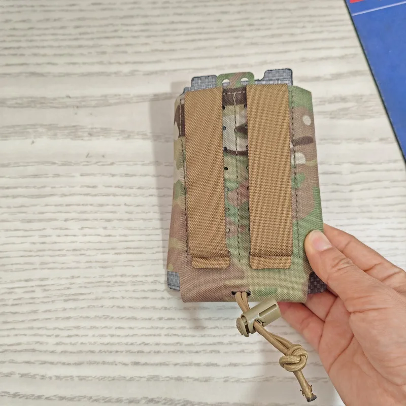 Portacargadores Tegris con placa y cuerda de ajuste elástica - imagen 4