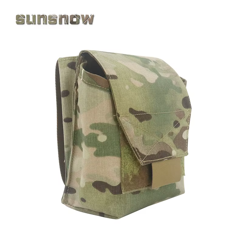 Riñonera SS-JSTA con accesorios pequeños