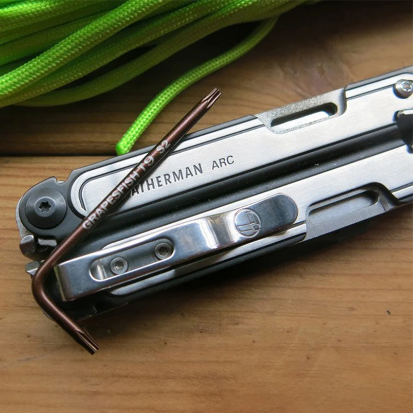 Llave compacta para multitool