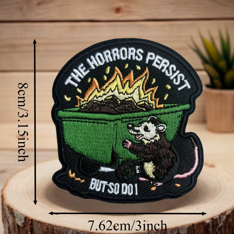 Parche táctico The Horrors Persist But So Do I – Velcro MOLLE