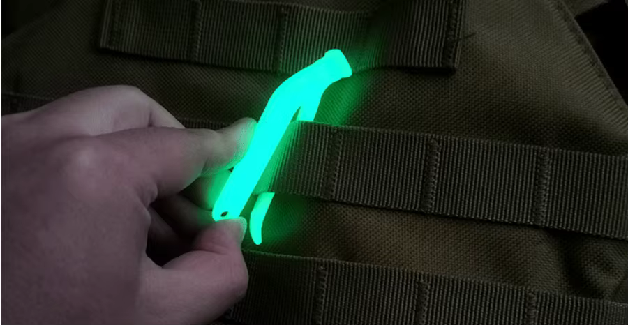 Silbato en contexto de equipo táctico/EDC