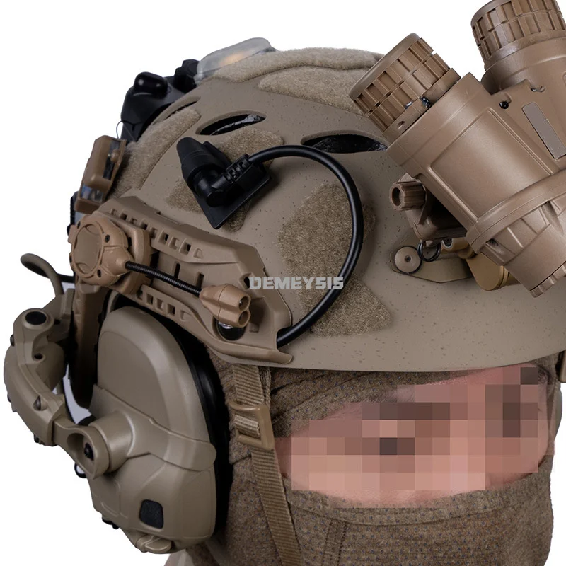 Base adaptadora NVG de enchufe para casco táctico con cable - imagen 2