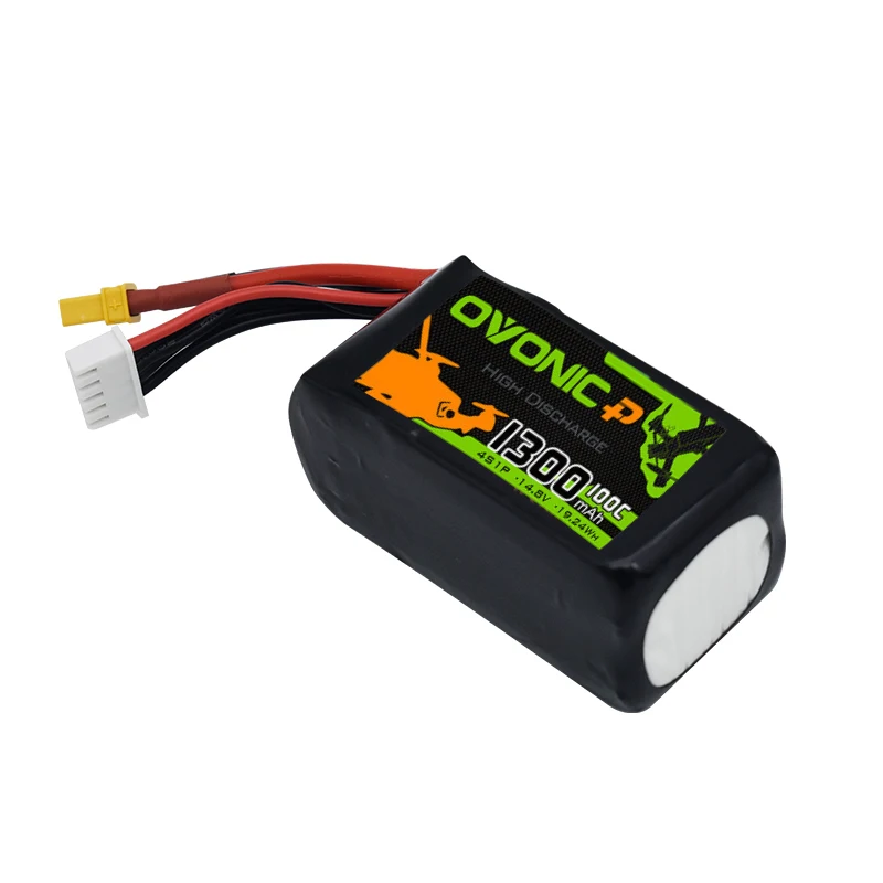 Batería conectada a un cargador LIPO balanceado