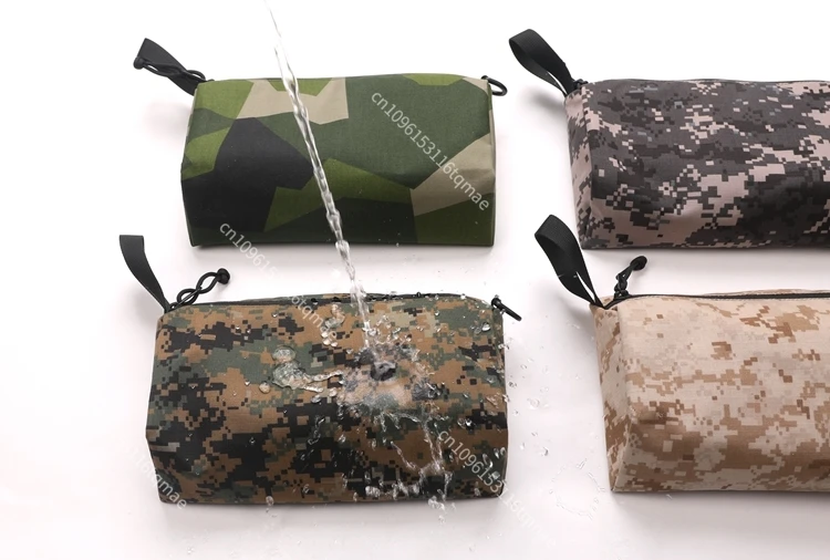 ZOID Bolsa táctica de aseo M90 camuflaje geométrico ripstop