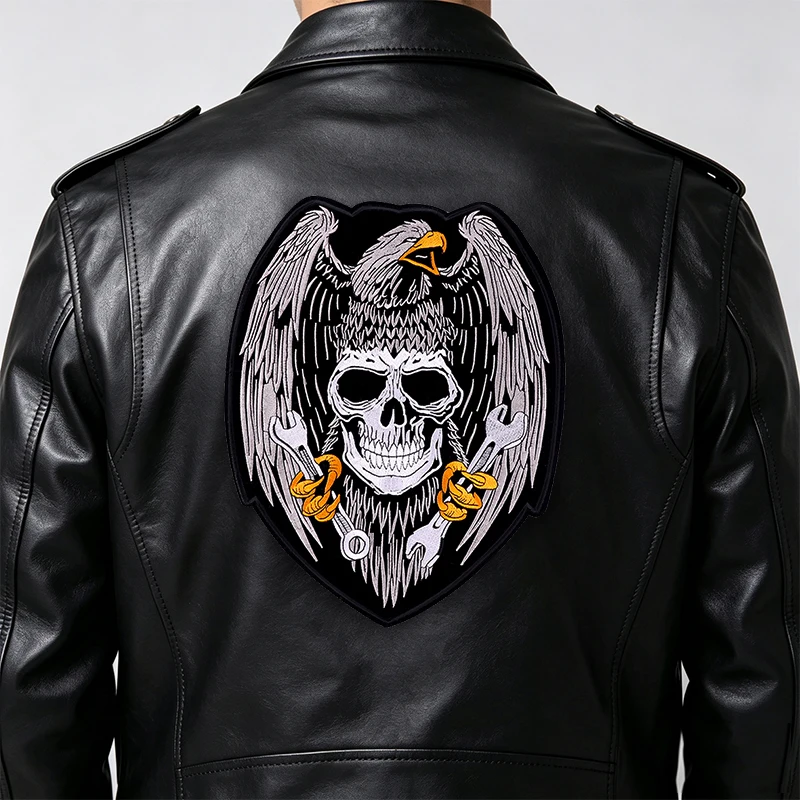 Parche termoadhesivo lobo clásico para chaleco y mochila biker - imagen 5