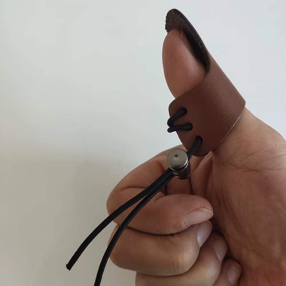 Protector de cuero en mano derecha