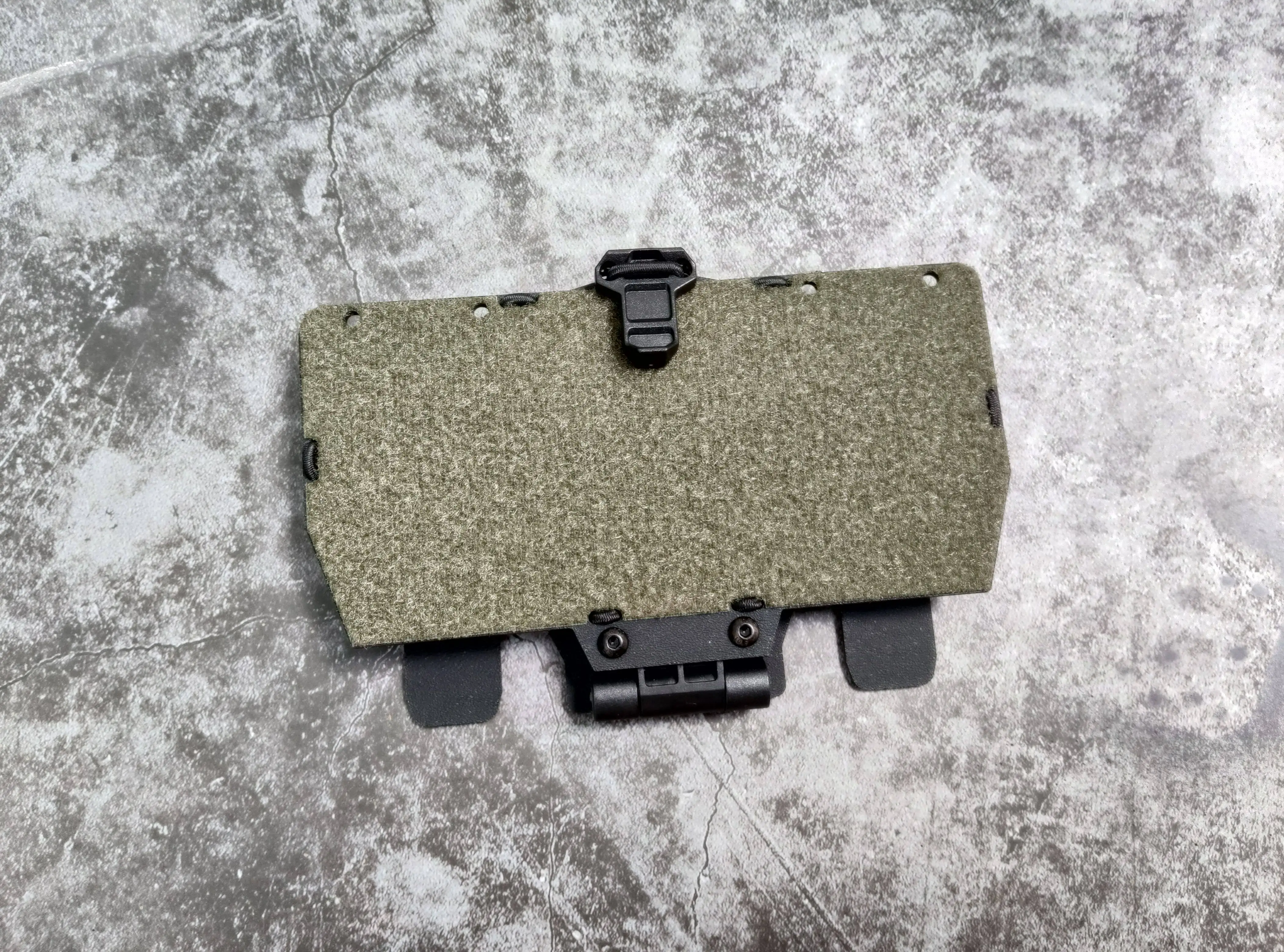 K-Plate placa táctica MOLLE para soporte de teléfono en pecho - imagen 3