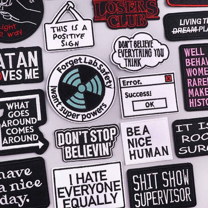 Parche bordado con eslogan personalizado – Plancha en mochilas y chaquetas tácticas - imagen 2