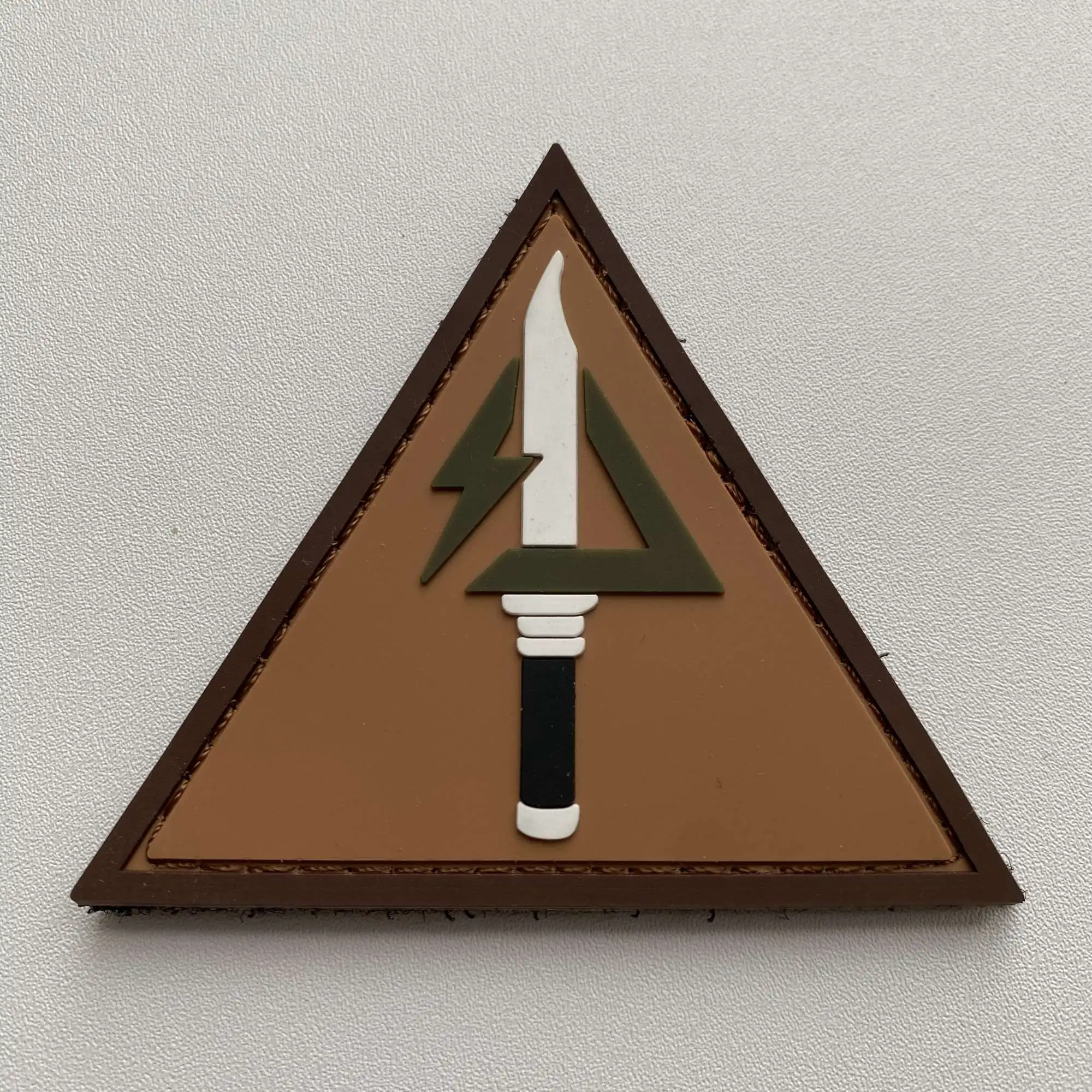 Parche de PVC 3D con dibujos animados para bolsos y mochilas - imagen 5
