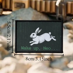 Parche táctico militar Morale Rabbit Wake Up Neo con velcro