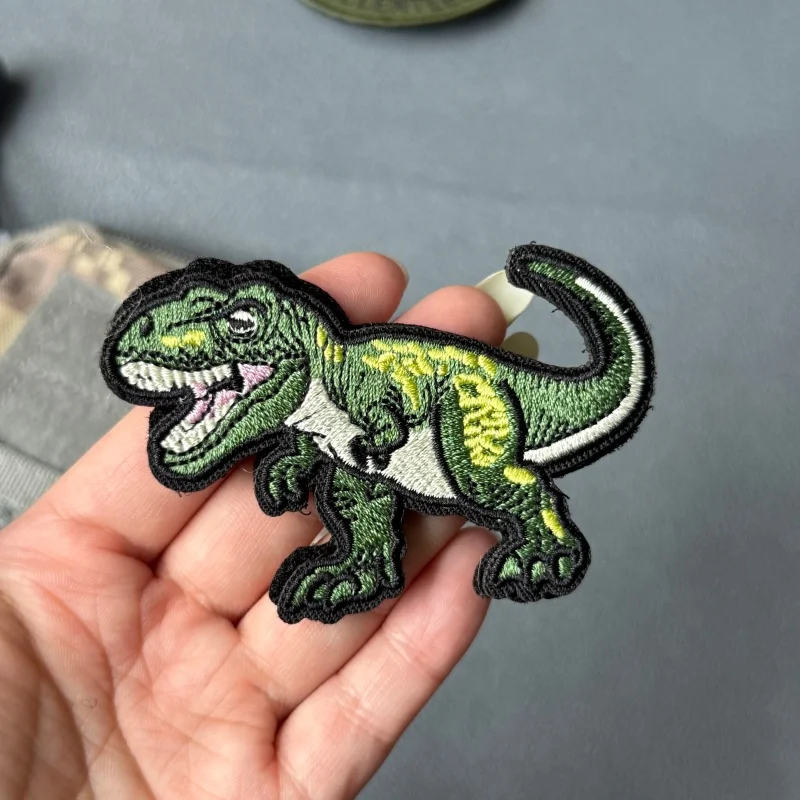 Parche táctico bordado de dinosaurio con velcro para mochila - imagen 3