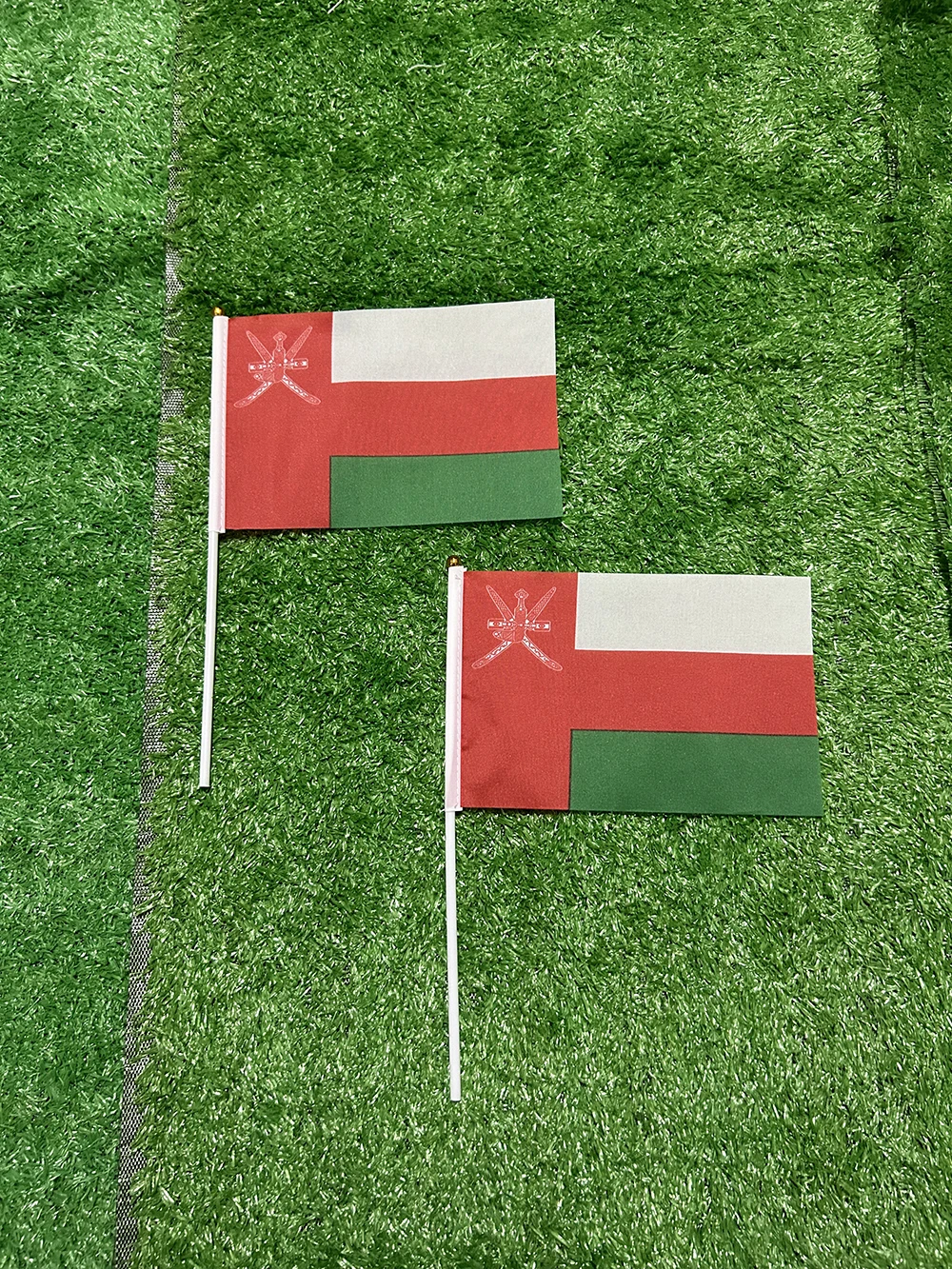 Bandera nacional de Omán de poliéster para mano y decoración - imagen 5