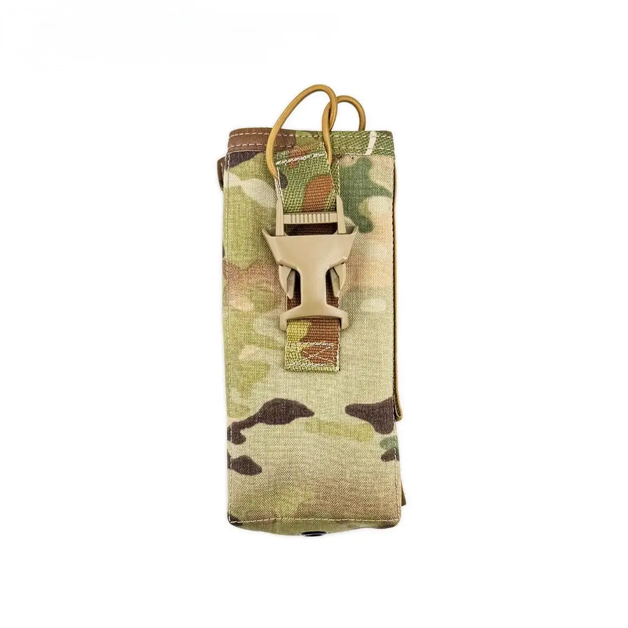 Paquete MOLLE multicámara en camuflaje Multicam