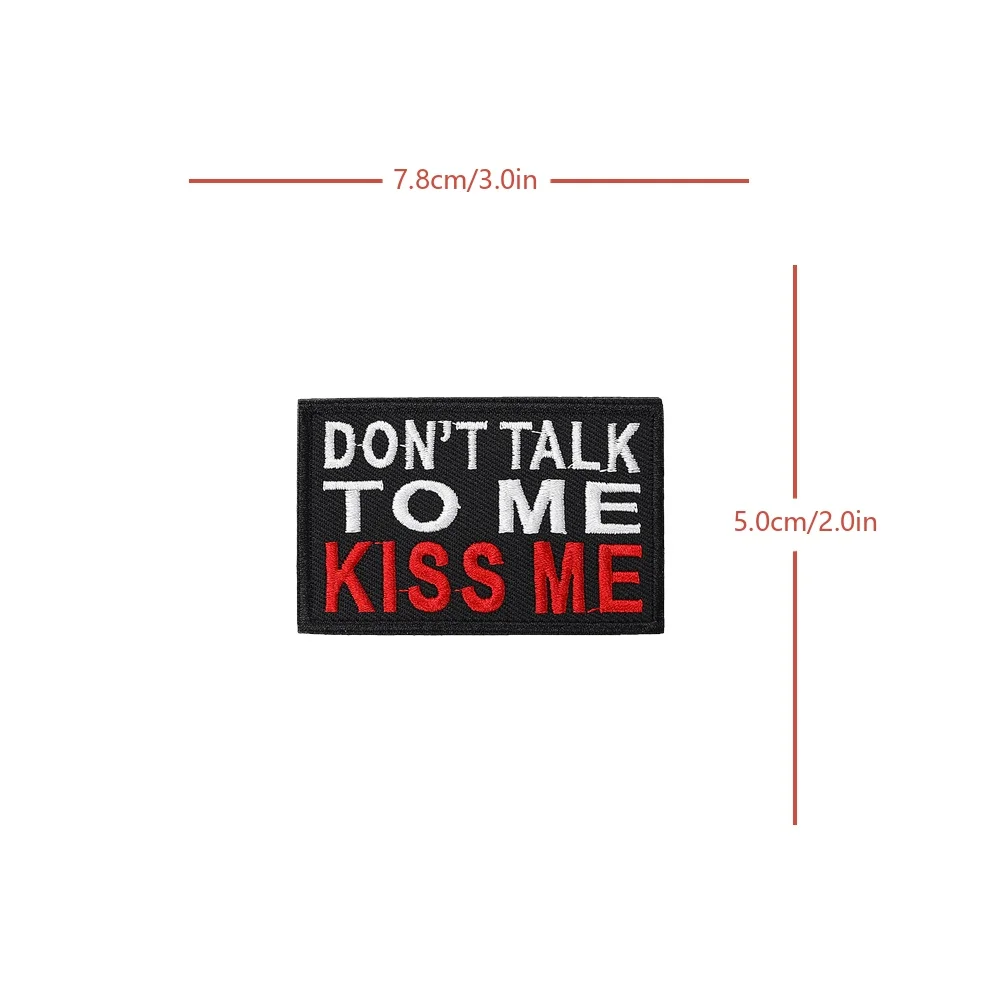 Parche bordado KISS ME en estilo DIY